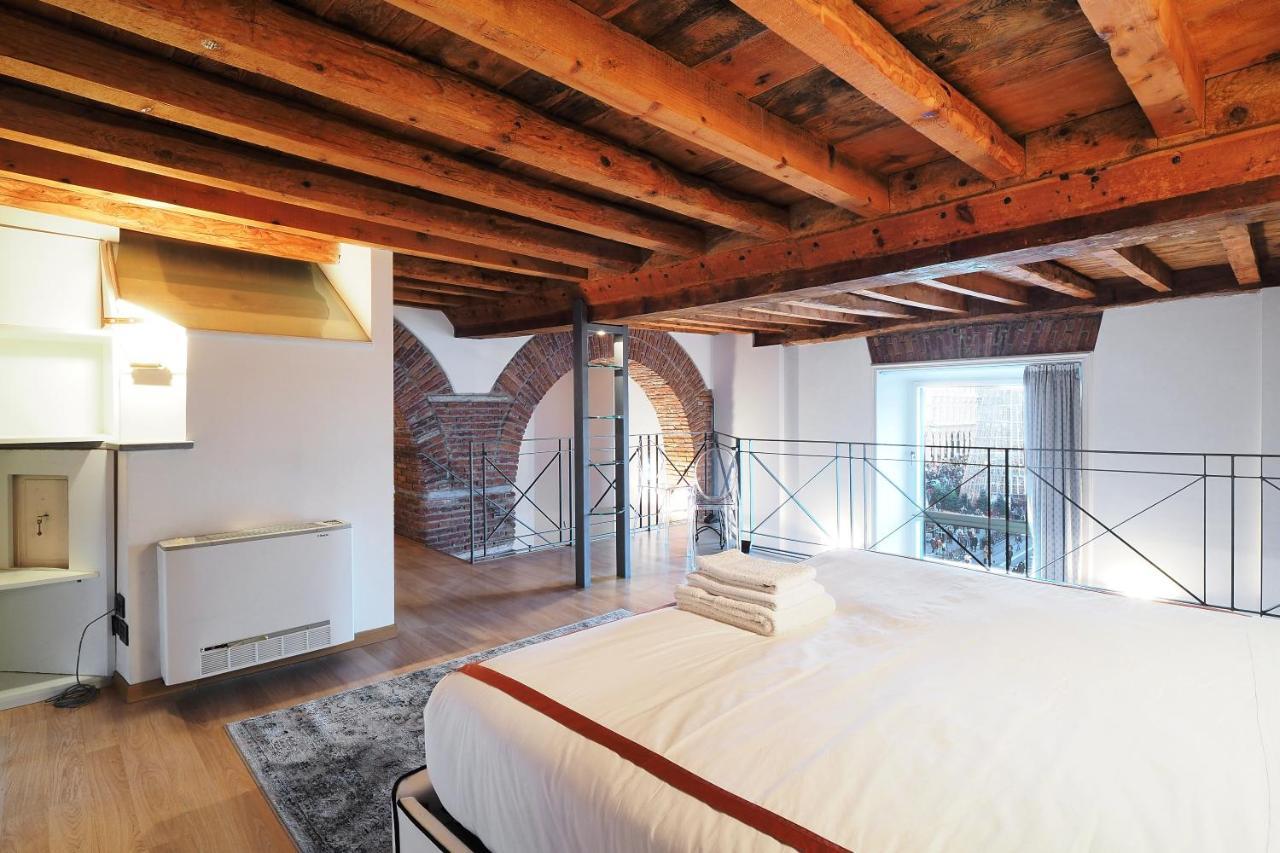 Unique Duomo Luxury Property ミラノ エクステリア 写真