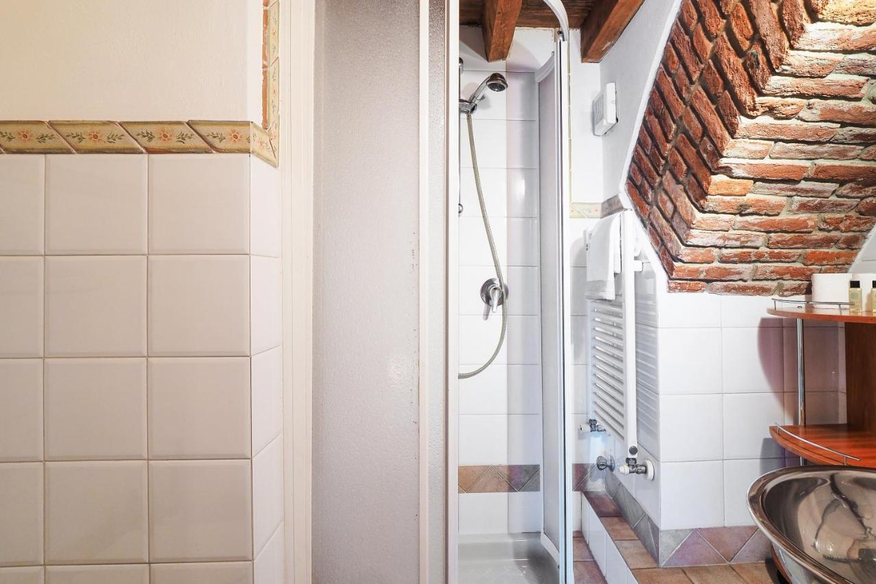 Unique Duomo Luxury Property ミラノ エクステリア 写真