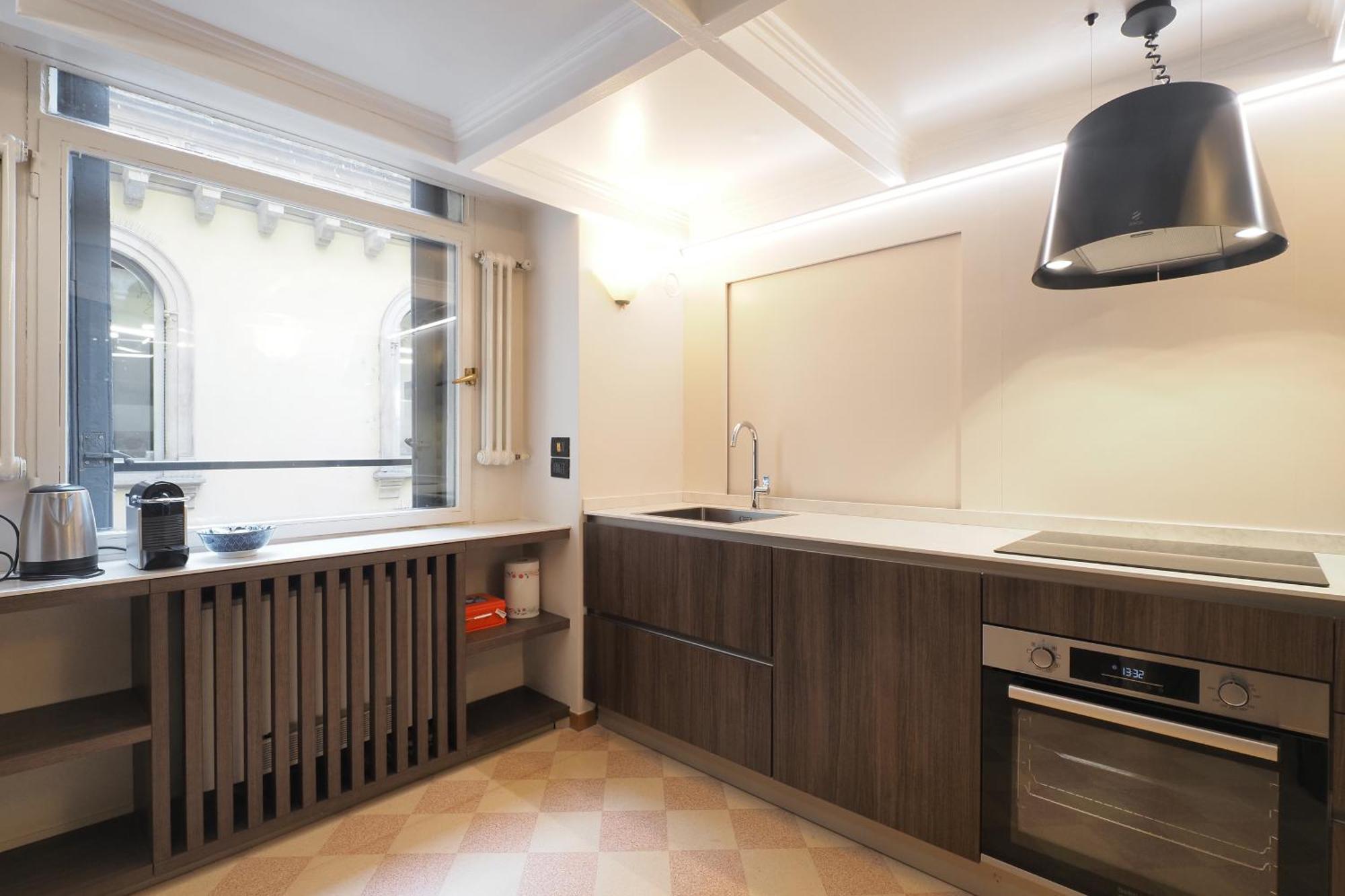Unique Duomo Luxury Property ミラノ エクステリア 写真