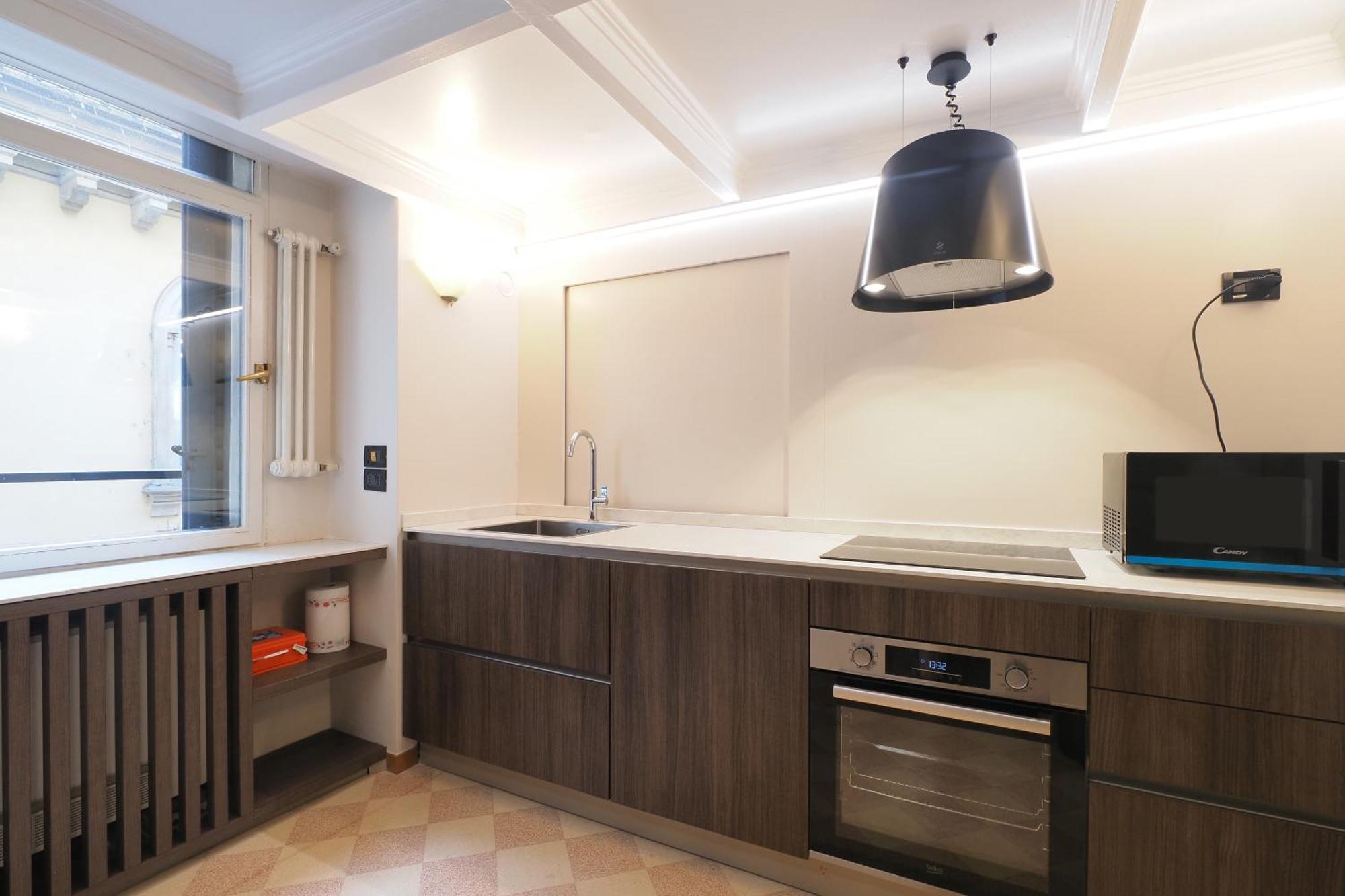 Unique Duomo Luxury Property ミラノ エクステリア 写真